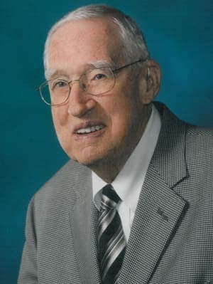 William Kelly, Greater Medina Chamber of Commerce Hall of Fame inductee