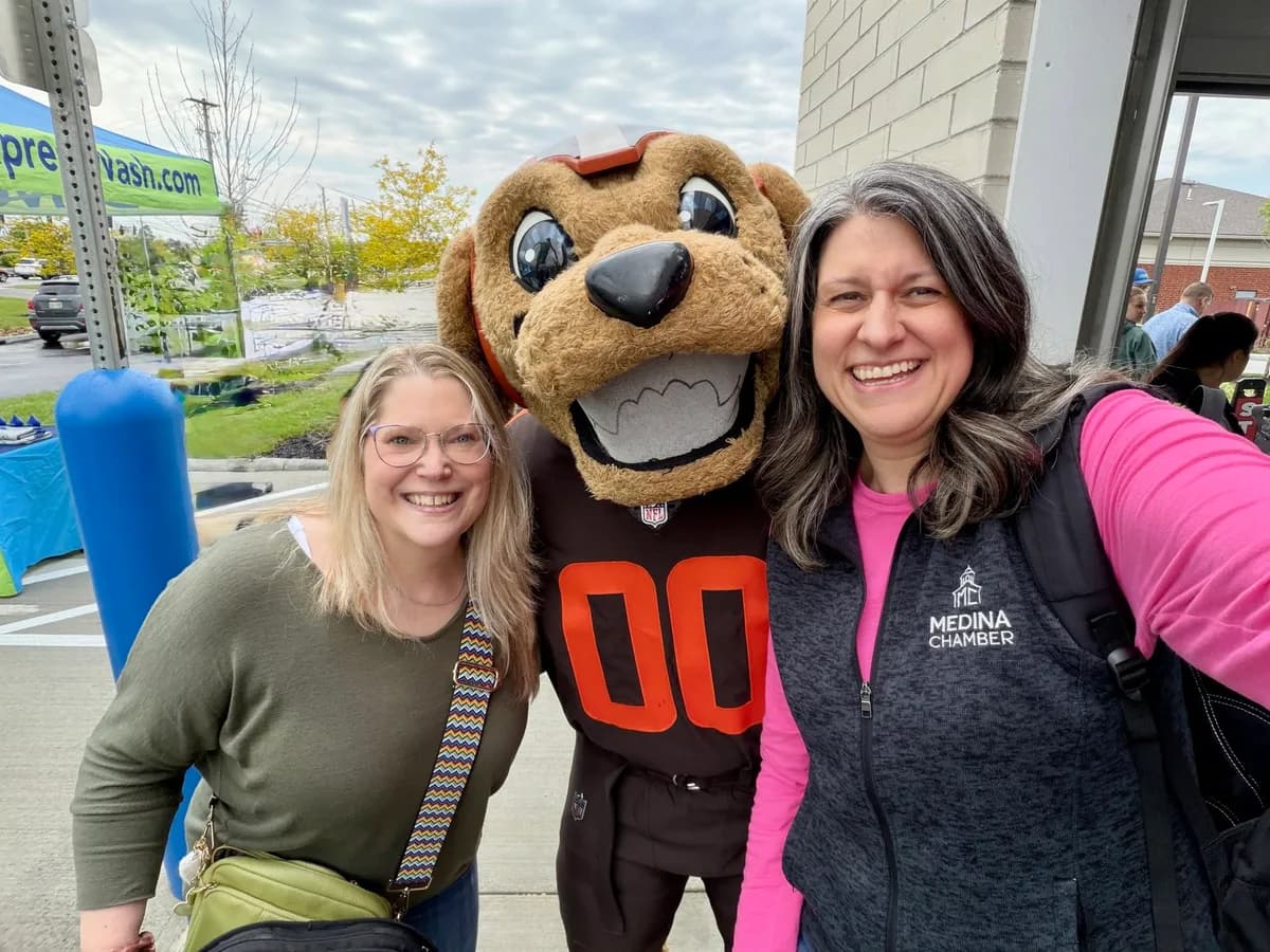 Chamber members at a community event, Greater Medina Chamber of Commerce, Medina Ohio